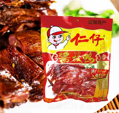 仁仔休閑食品招商代理100克醬板鴨鴨鎖骨熟食零食