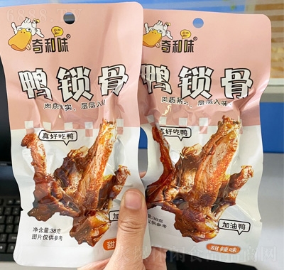 奇和味鹵味零食休閑食品鴨鎖骨38克