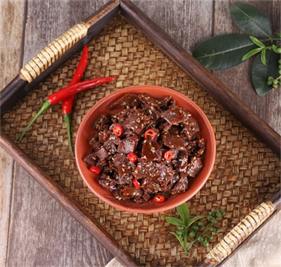 江志忠麻辣素肉散稱豆干網(wǎng)紅零食豆腐干休閑食品代理