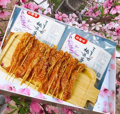 好趣味桃花串辣條145g休閑零食辦公室休閑食品
