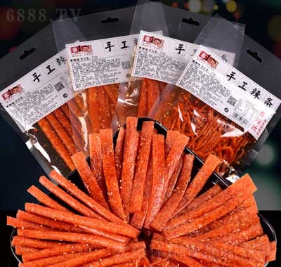 賽一休閑追劇零食麻辣零