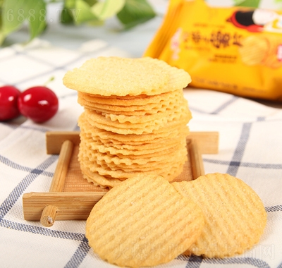 阿婆家的非油炸薯片批發土豆片網紅膨化休閑食品