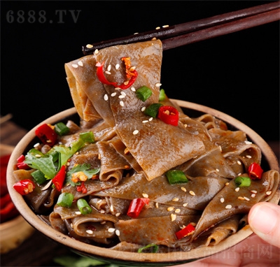 水益農(nóng)速食蕎麥面皮紅油涼皮麻醬面皮方便面食品