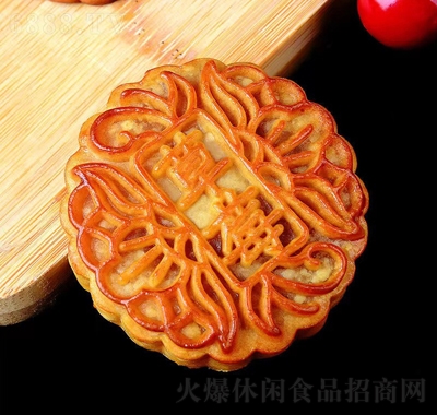百齡麥廣式月餅蛋黃蓮蓉