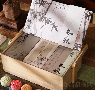 百齡麥廣式月餅蛋黃蓮蓉